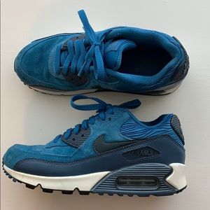 Nike Air Max 90